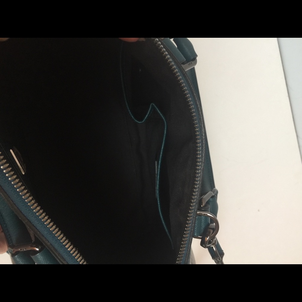 MCM authentic Craig & Karl bag - Picture 5 of 6